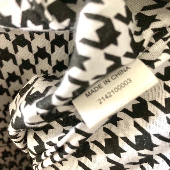 HOBO The Original Leather Shoulder Bag. - Picture 9 of 12